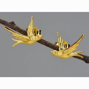 925 Sterling Silver Bird Flying Swallow Stud Earrings